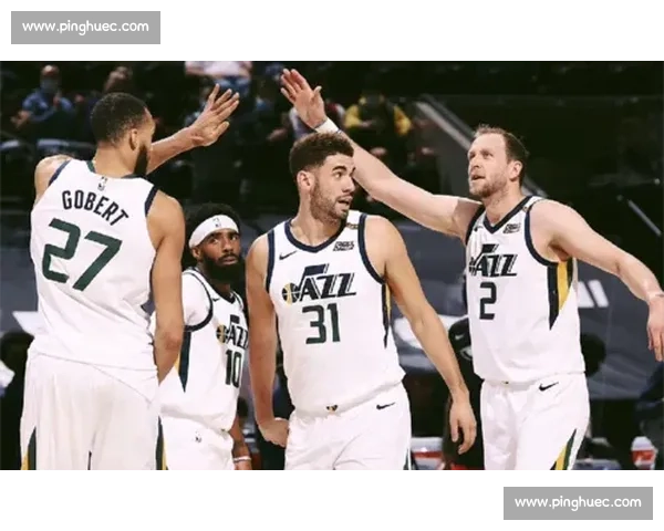 以爵士与勇士历史战绩为核心回顾两队交锋演变与胜负格局解析 以爵士与勇士历史战绩为核心回顾两队交锋演变与胜负格局解析